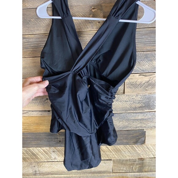 Black One-Piece Women's Size L Swimsuit Nylon Spandex Padded - Picture 6 of 10